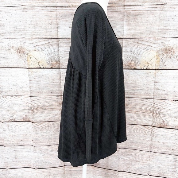 We The Free Gray Citrine Tee Long Sleeve Relaxed Blouse Size XS - Picture 4 of 13